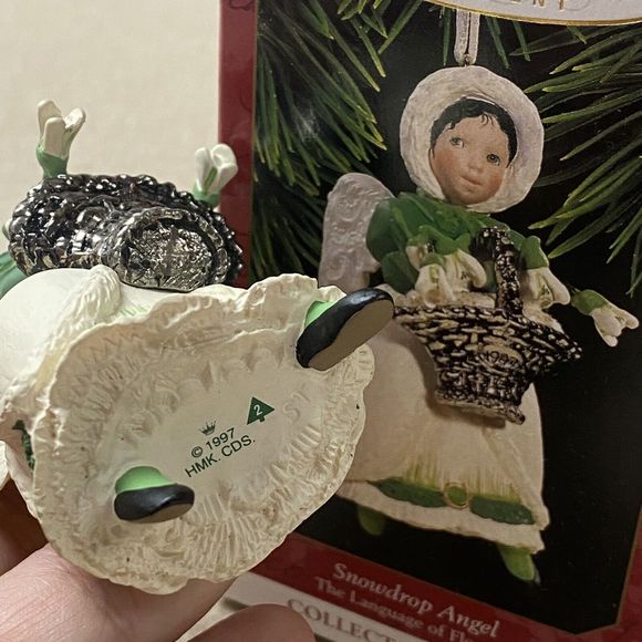Hallmark Keepsake Ornament Snowdrop Angel Holding Basket The Language of Flowers - Picture 5 of 8